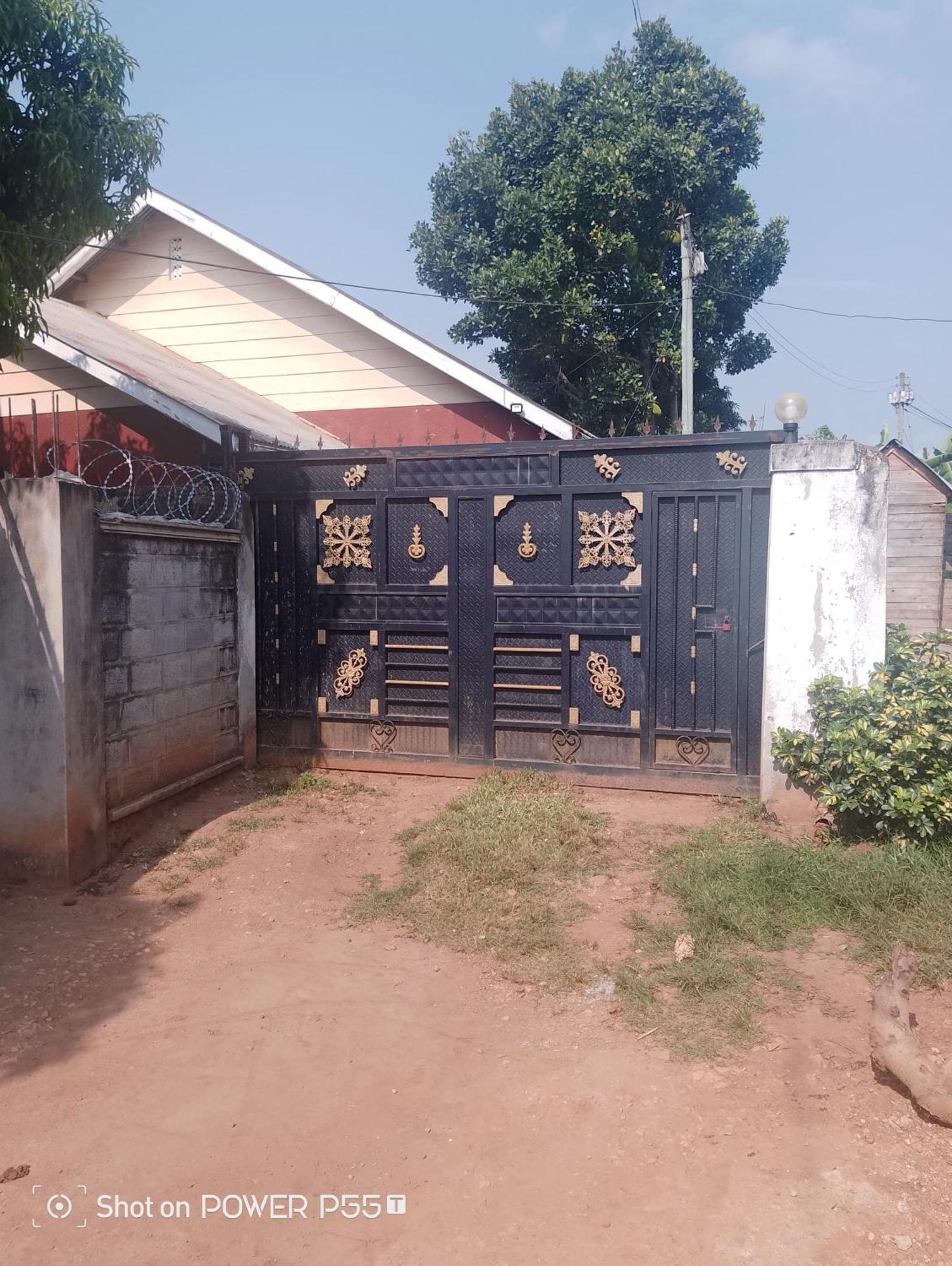 Hotel Greenstars Road Entebbe Exterior foto